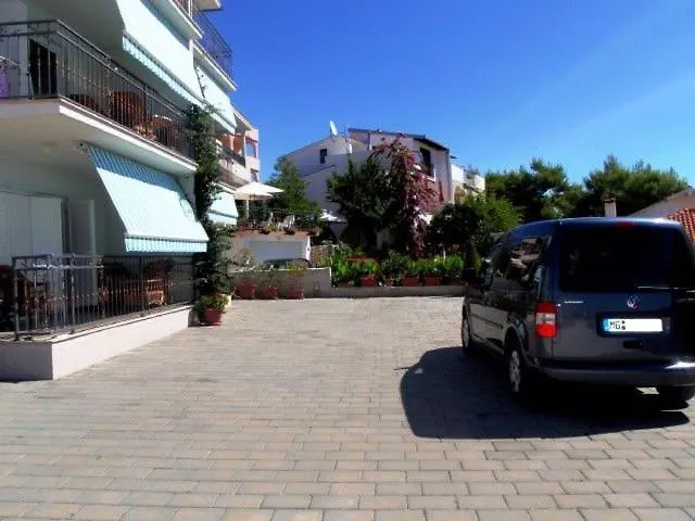 Apartments Jure Trogir Chorwacja