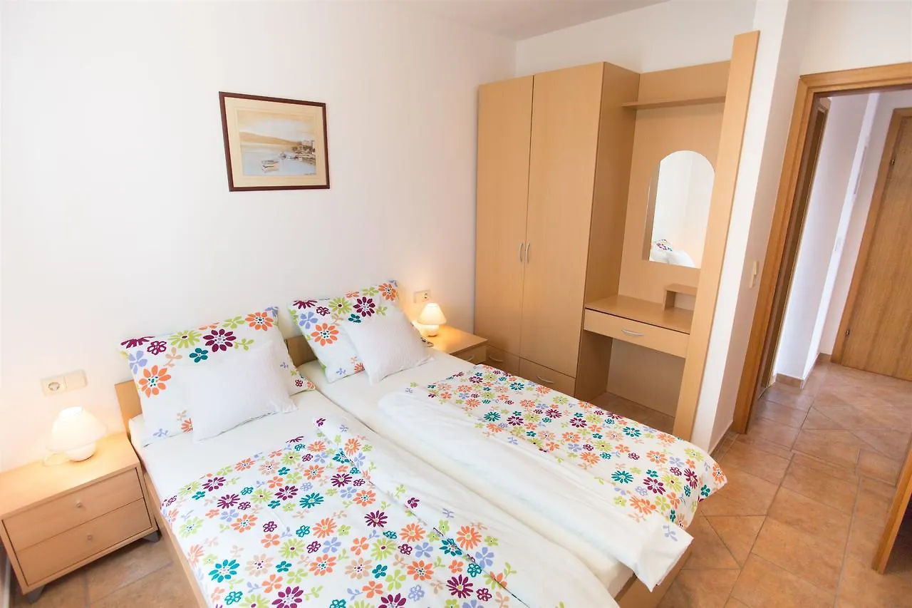 Apartments Jure Trogir
